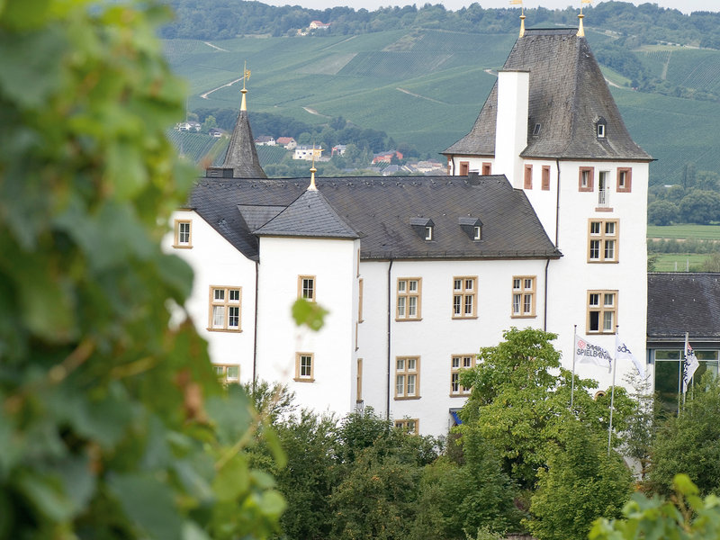 Victor's Residenz-Hotel Schloß Berg