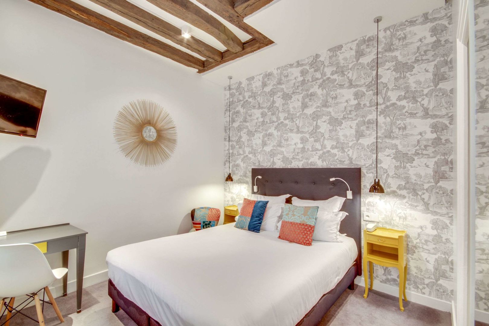 Sevres Saint Germain