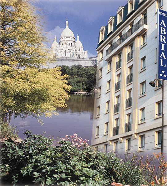 Tribe Paris Batignolles