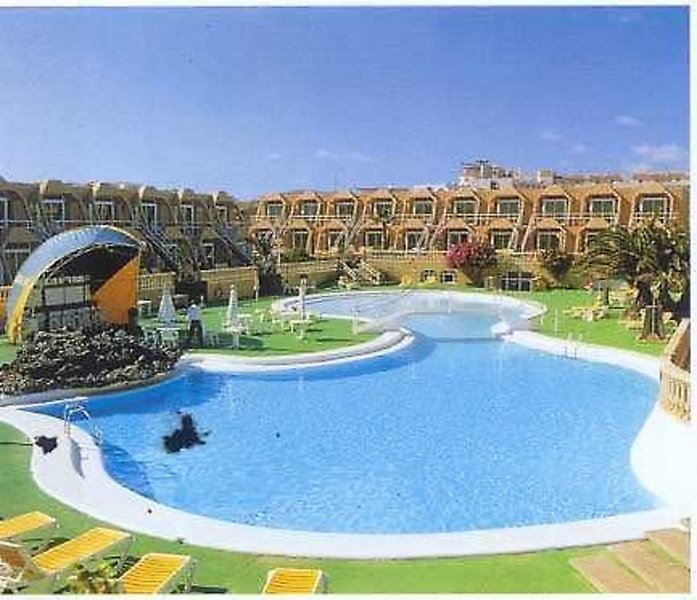 Apartamentos La Pirámide