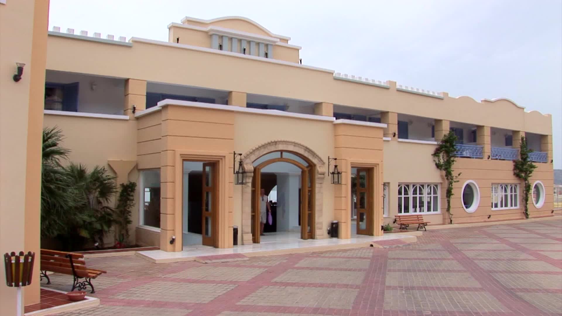 Mitsis Summer Palace