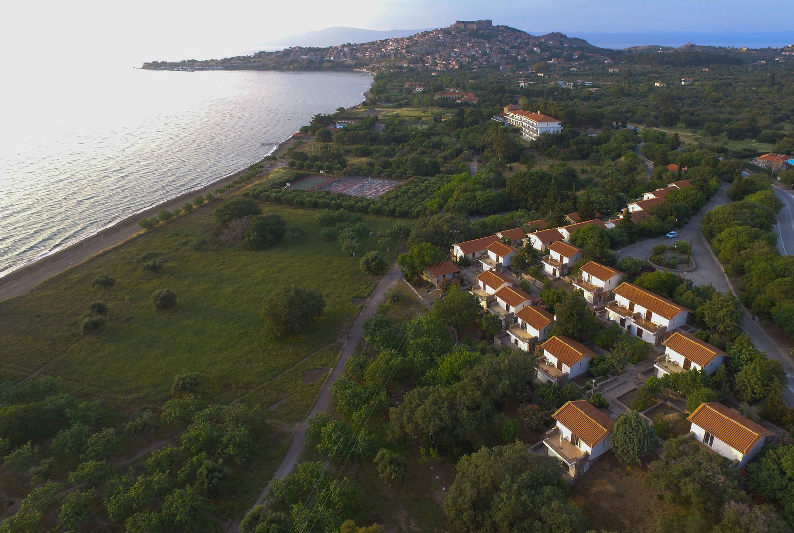 Delfinia Hotel & Bungalows