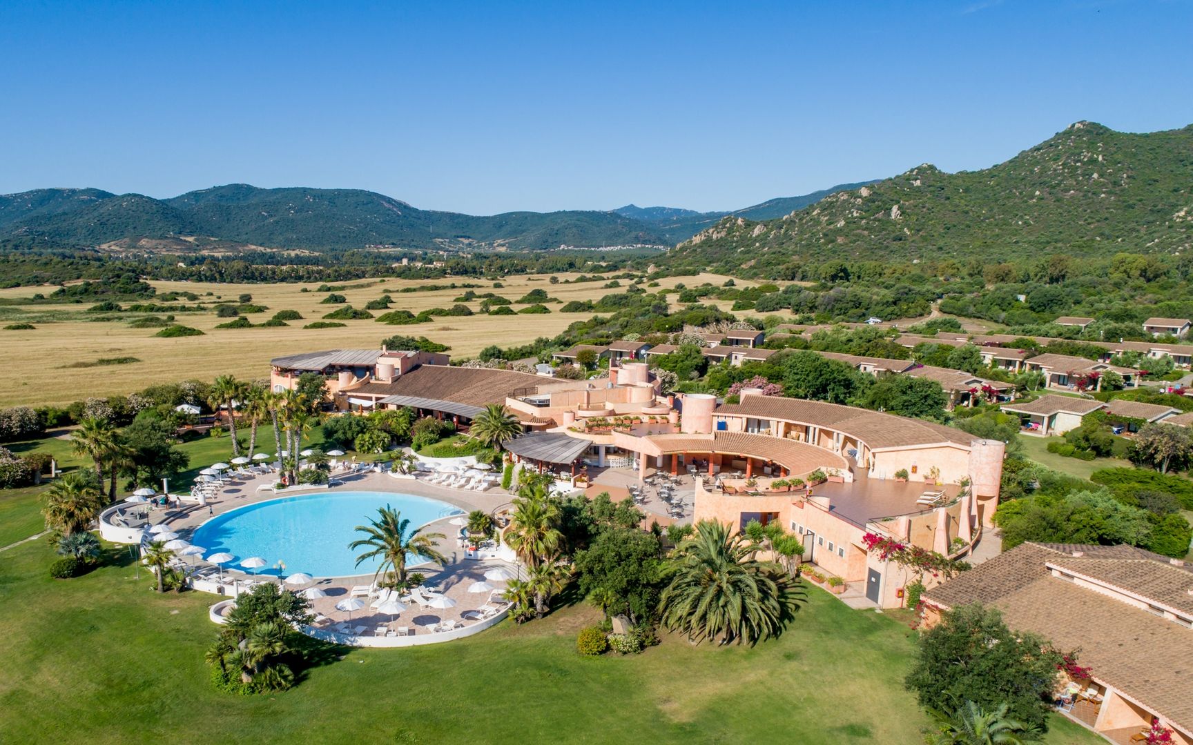 Sant’Elmo Beach Hotel