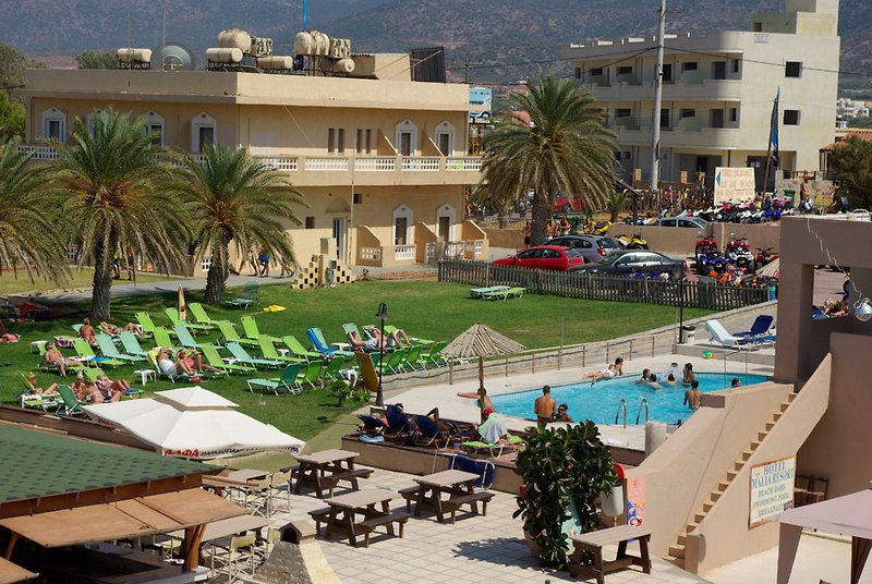 Enorme Ammos Beach Hotel