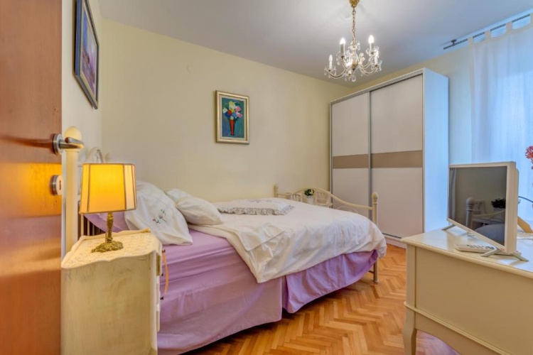 Apartments Zoran