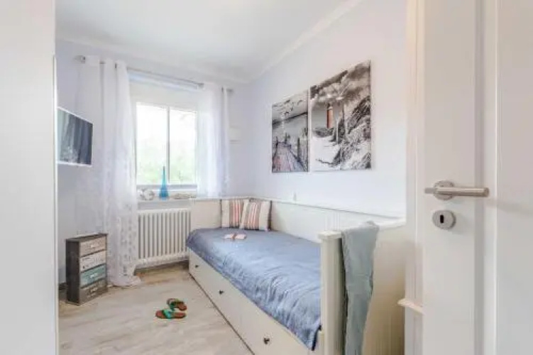 Logierhaus Friedrich -Ferienwohnung Muschelsucher - 1.Reihe