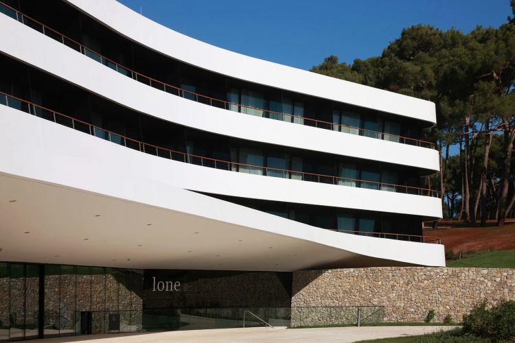 Lone Hotel by Maistra Collection