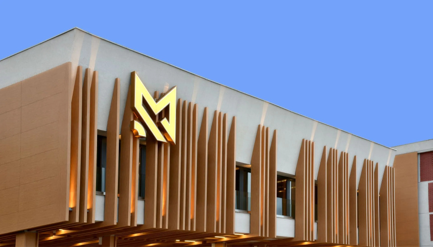 Maestral Resort & Casino