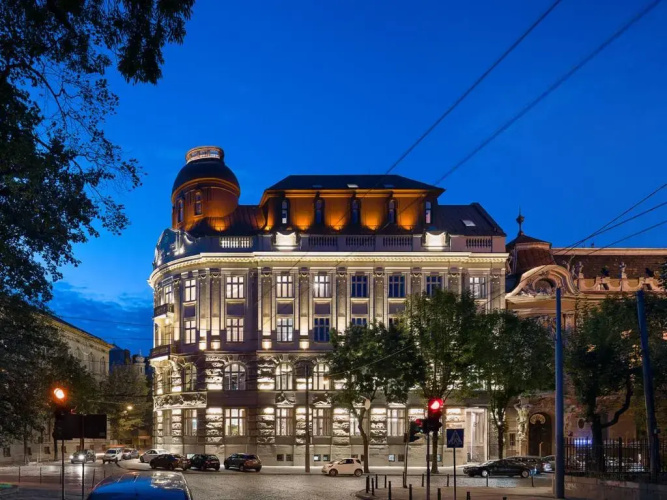 BANKHOTEL